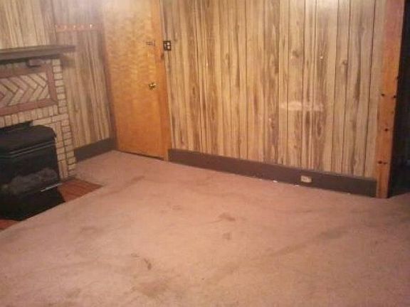 Living Room Pic 2