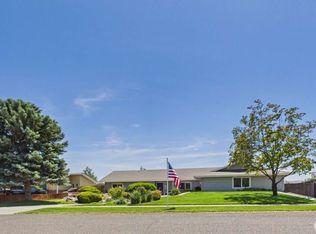 4710 Desert Plateau Drive, Pasco, WA 99301