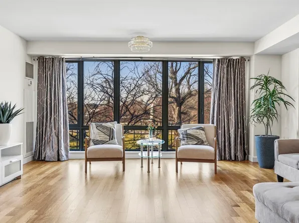 165 Tremont St Unit 301, Boston, MA 02111