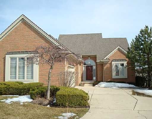 1st image of 4843 Doral Dr
