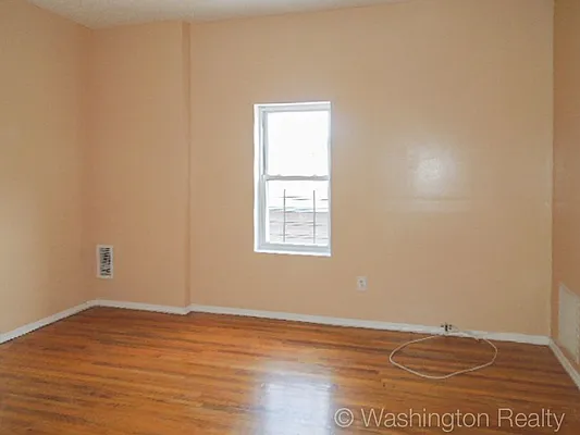 Rented by Washington Realty Corp. | media 34