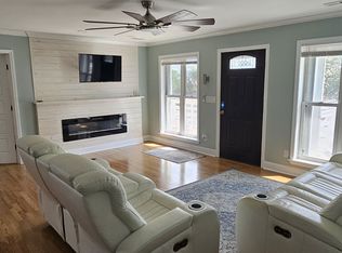 103 Carolina Sands Dr, Carolina Beach, NC 28428