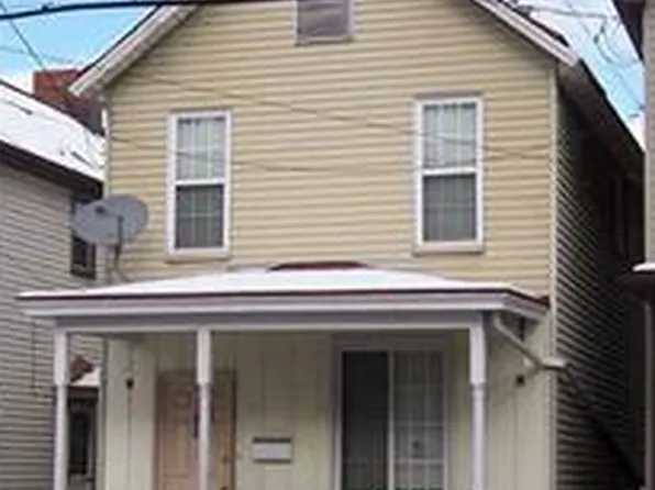 808 Fallowfield Ave, Charleroi, PA 15022