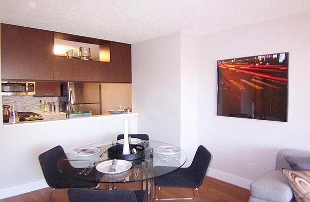 Rented by Keller Williams NYC | media 19