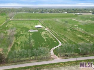 12137 Section Rd, Port Allen, LA 70767