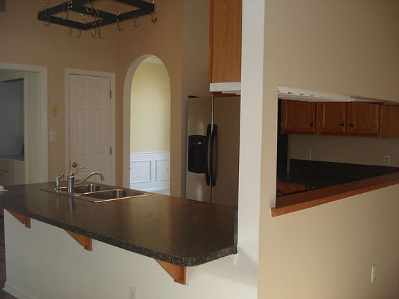Large breakfast bar