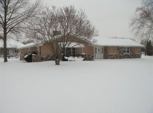 4332 Wood View Ln, Racine, WI 53404