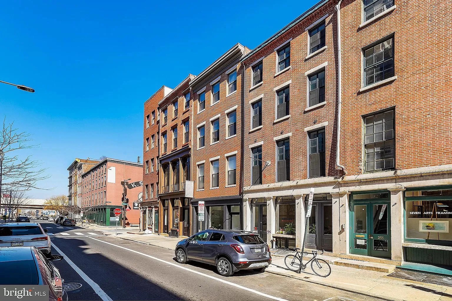 1 bed, 700 sqft, $1,745 — Photo 2