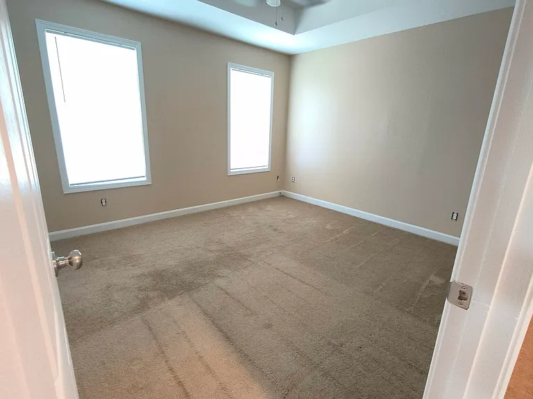 2408 Gelsinger Ave — Photo 9