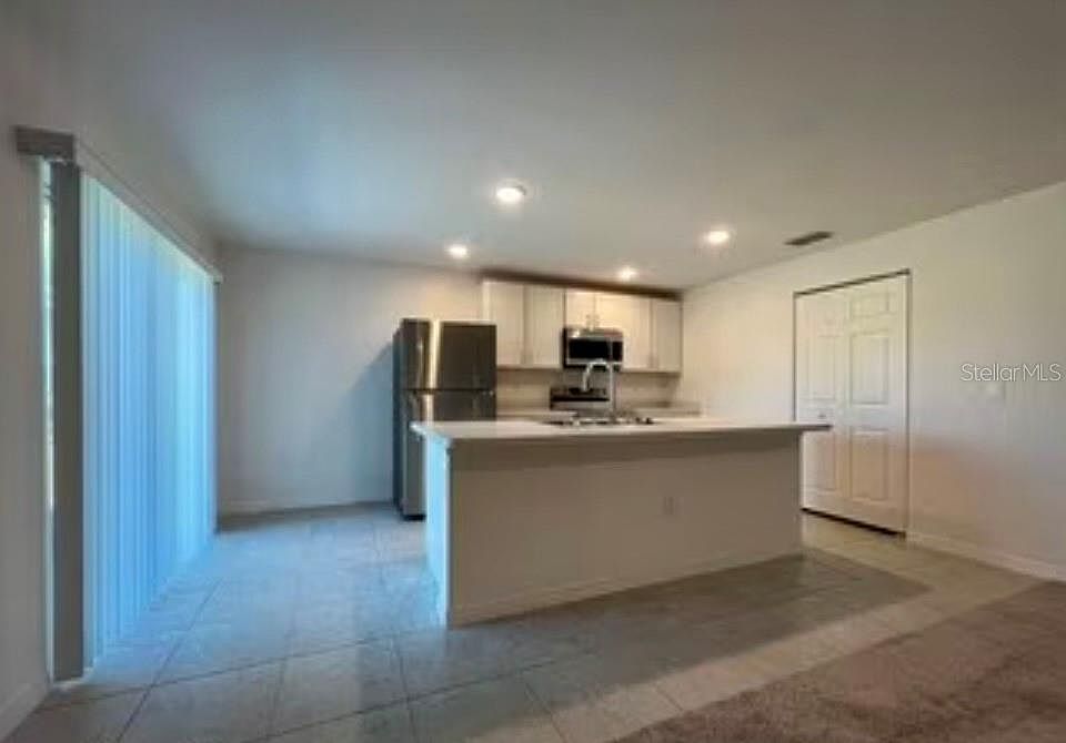 1st image of 539 Finch Ct #539