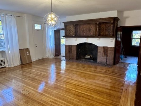 (undisclosed Address)