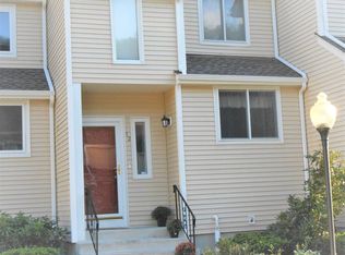 72 Gaslight Ln, North Easton, MA 02356