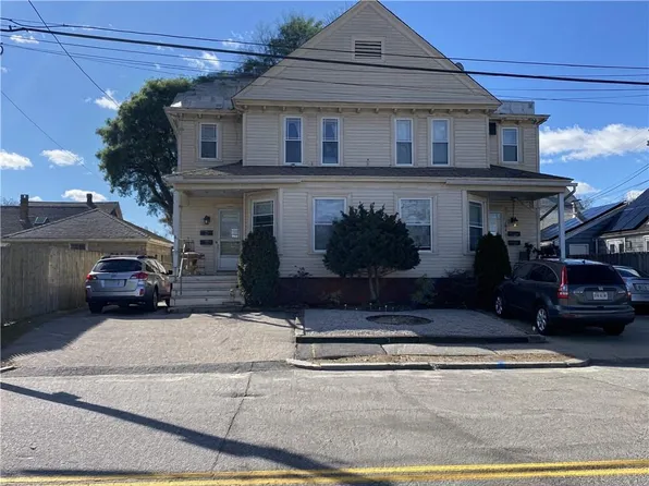 155 Wellington Ave, Providence, RI 02907