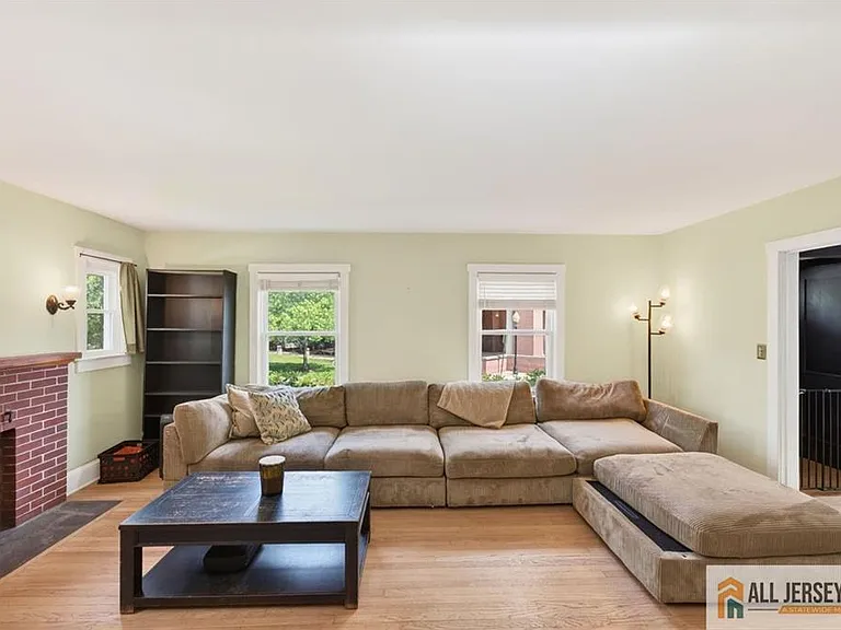 12 Capner St — Photo 12