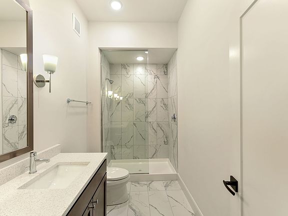 4th image of 1295 Chesapeake Ave #318CH