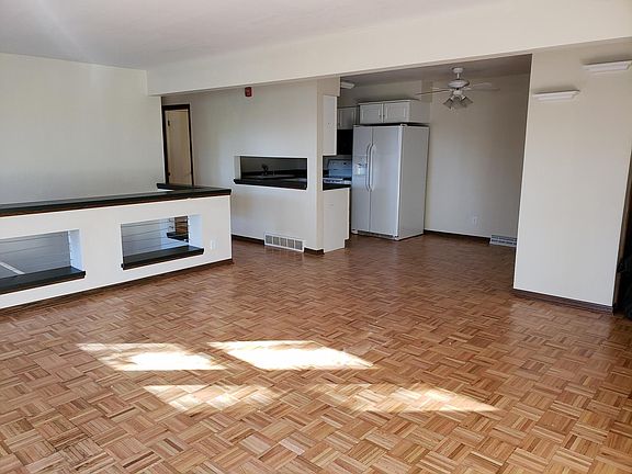 5th image of 6875 W Kathleen Ct APT 3