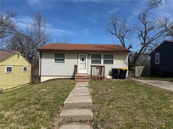 1108 NE 46th Ter, Kansas City, MO 64116