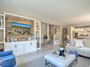 11 Majeza Ct, Mission Viejo, CA 92694