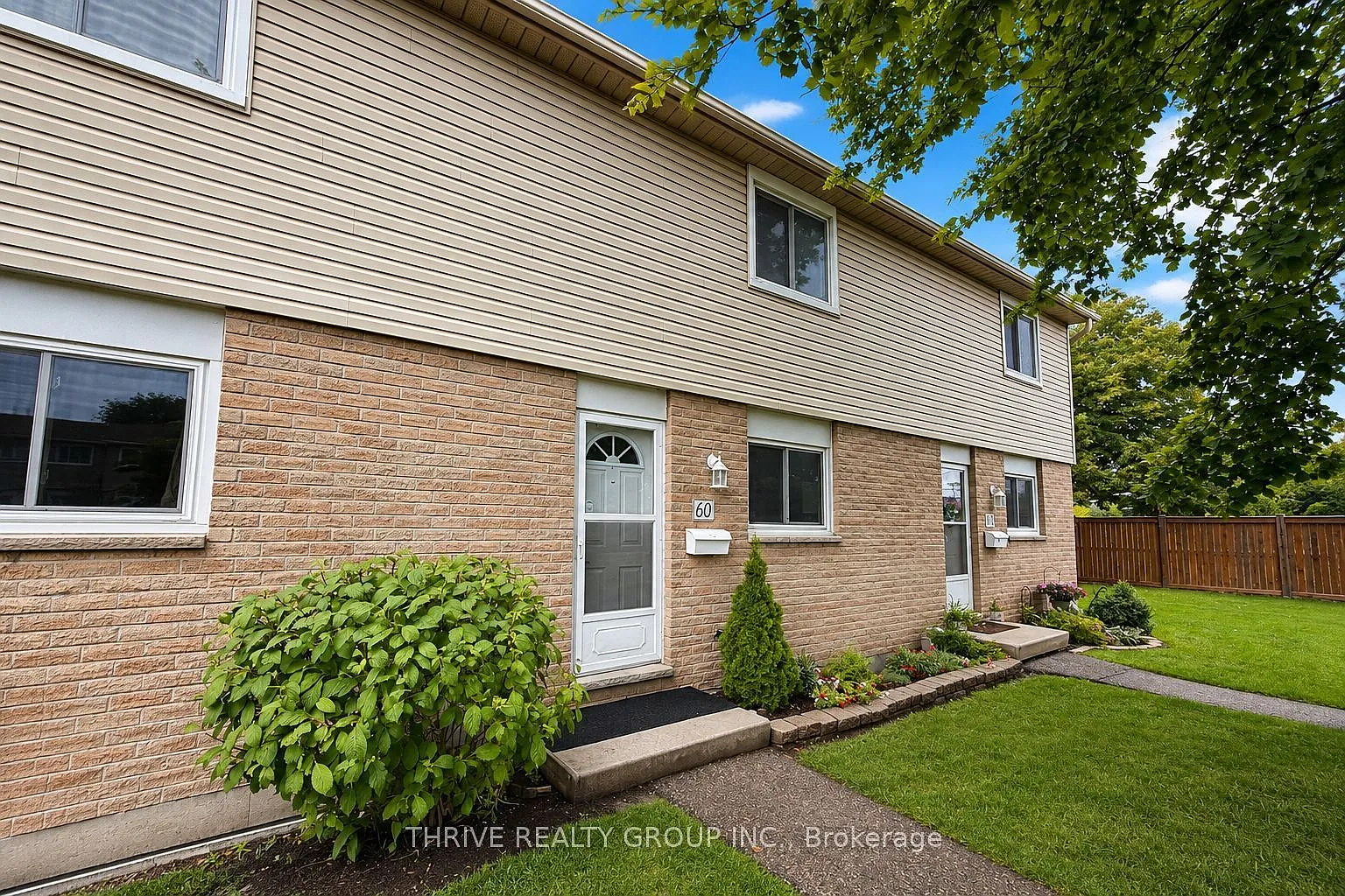 3 bed, $2,100 — Photo 2