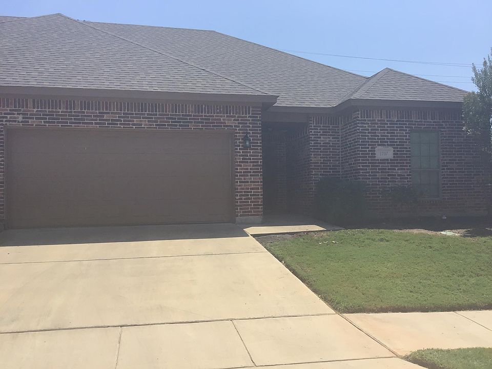 1st image of 1707 Summer Hill Ct
