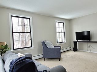 6 School St UNIT C, Cromwell, CT 06416