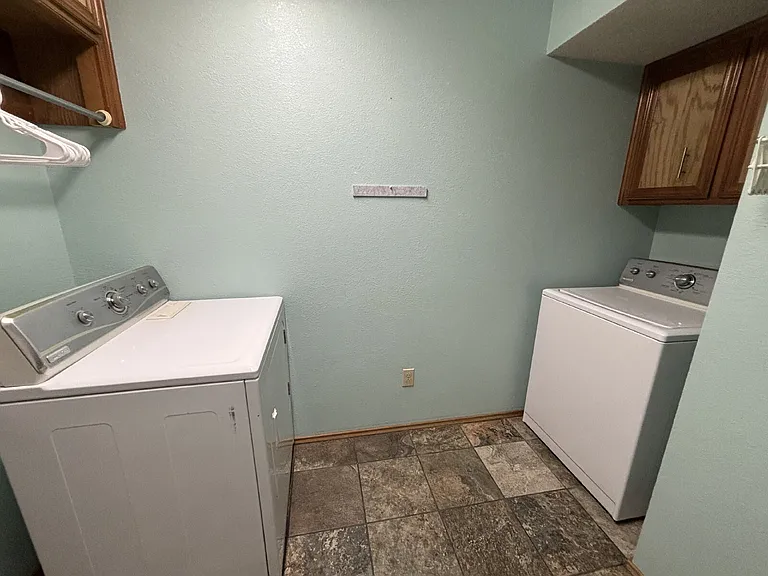 9701 Abbeville Ave — Photo 12