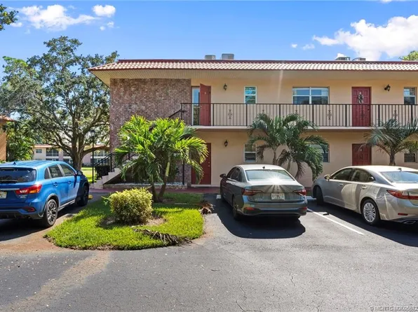 1913 SW Palm City Rd APT 7-I, Stuart, FL 34994