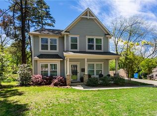 1233 Skyview Rd, Charlotte, NC 28208