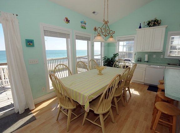 5th image of 4456 Island Dr