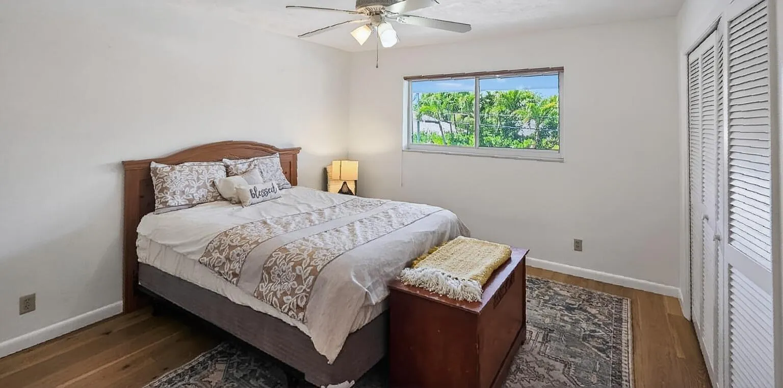 2 bed, 2.0 bath, 886 sqft, $2,150 — Photo 2