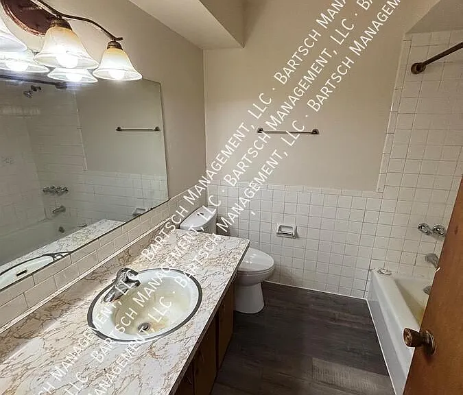 10538 W Bobolink Ave #7 — Photo 7