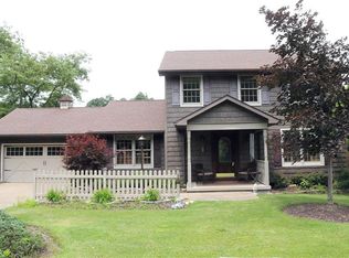3 Hillcrest Ln, Cambridge, OH 43725