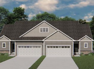 794 Bridlewood Dr, Hartford, WI 53027