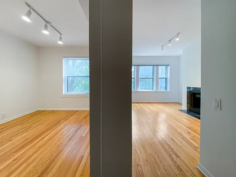 2106 W Concord Pl #2E — Photo 7