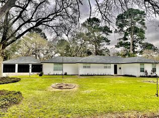 6820 Alpine Dr, Houston, TX 77061