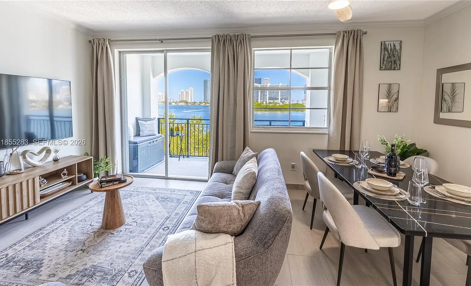 Village By The Bay Condo — Photo 2
