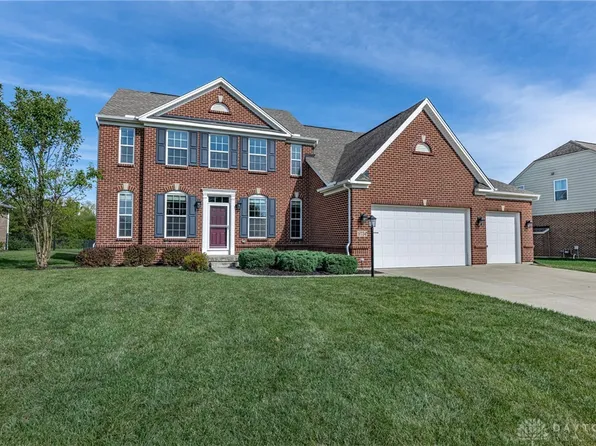 9734 Crooked Creek Dr, Centerville, OH 45458