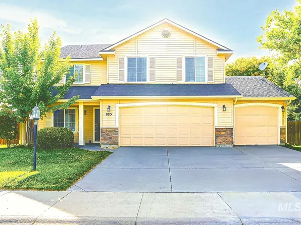883 N Oxwich Ave, Meridian, ID 83642