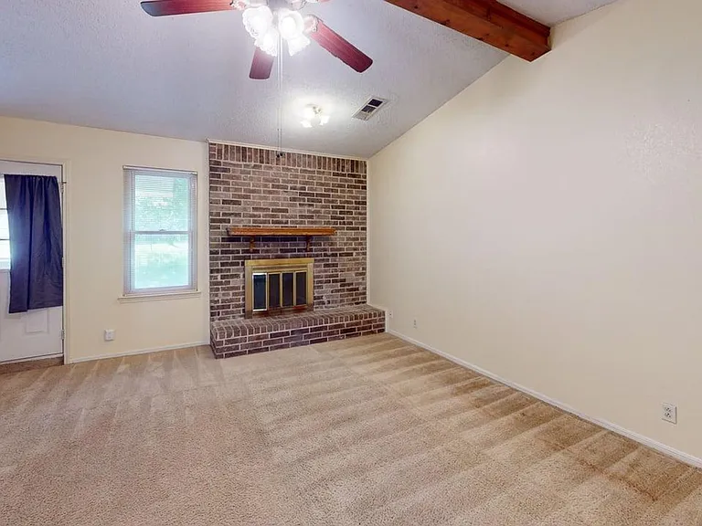 1810 Gautier Ave — Photo 15
