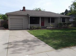 208 E Essex St, Stockton, CA 95204