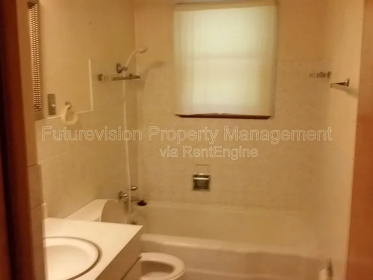 3710 Kovarik Ln — Photo 16