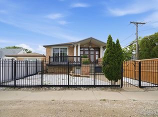 6710 W Forest Preserve Dr, Harwood Heights, IL 60706