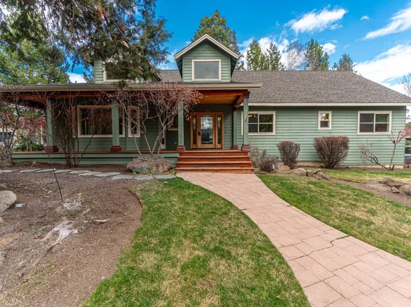 530 NW Divot Dr, Bend, OR 97703