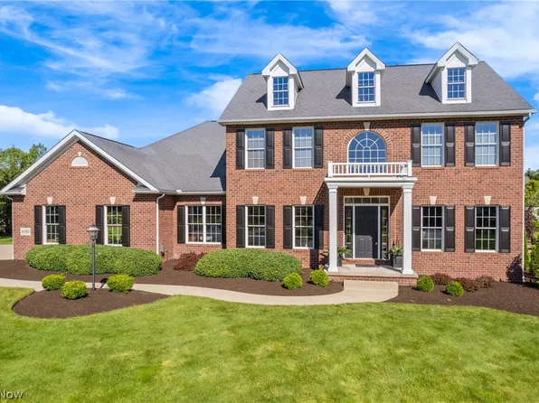 4889 Red Fox Dr NW, Massillon, OH 44646