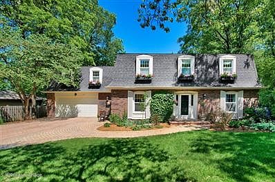 2nd image of 647 Carolyn Dr
