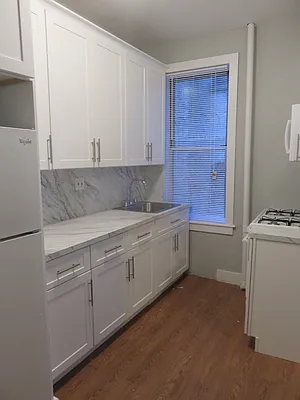 Rented by Space Real Estate | media 31