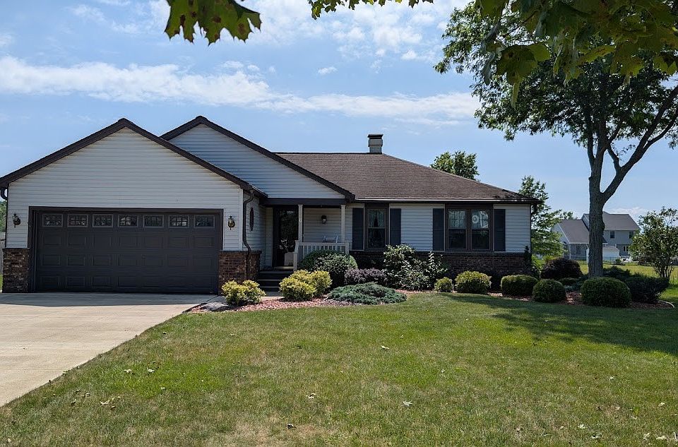 1st image of 36 Pheasant Run Ln