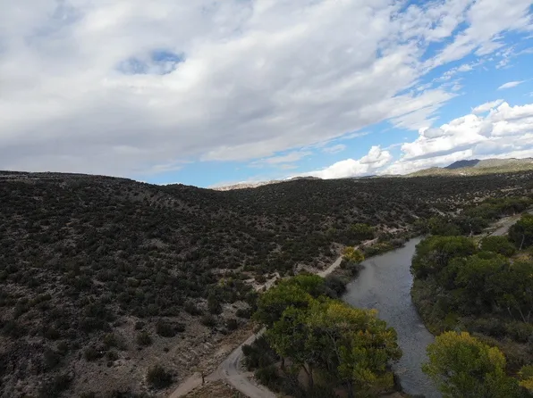 8-17-13 & Private Dr #15-1101, Embudo, NM 87531