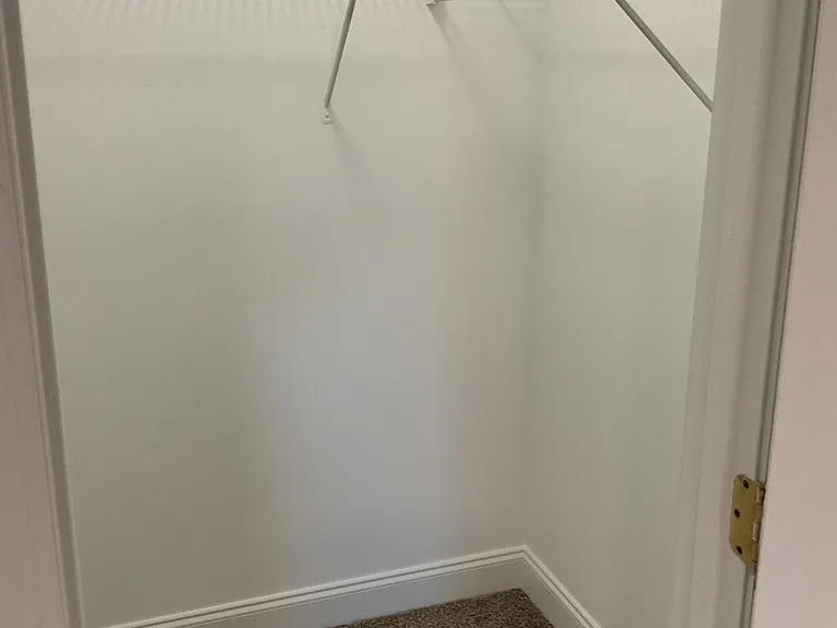 123 Westchester Cir — Photo 13