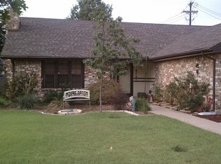 1927 Big Bend Dr, Grapevine, TX 76051